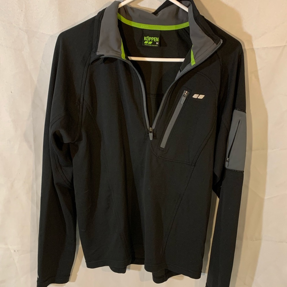 Koppen 1/4 Zip Men’s Medium Long Sleeve Multi Pockets Polyester Pullover.